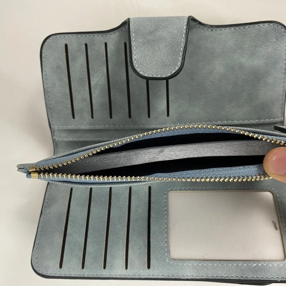 Womens Wallet Blue Faux Suede Bifold Zip Around Multi Card Holder ID Window NWT‎